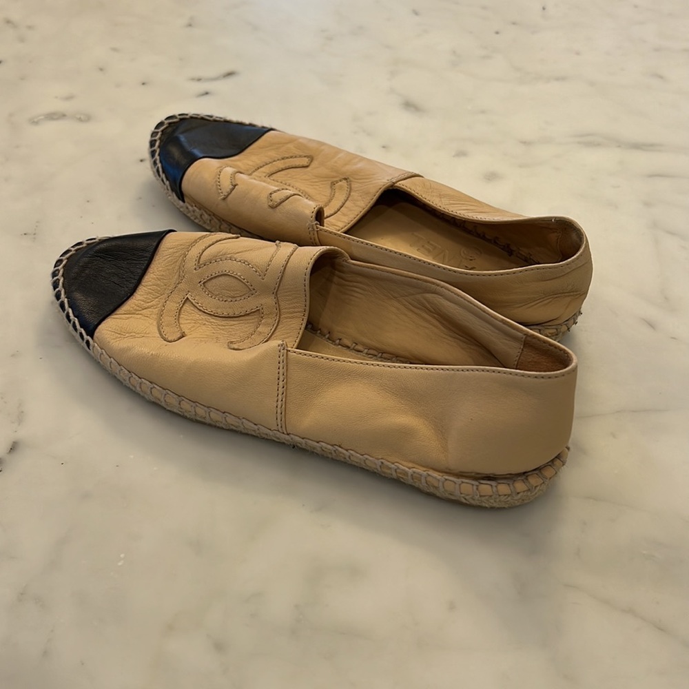 Chanel Espadrille Flats Beige Size 38 - Picture 6 of 9